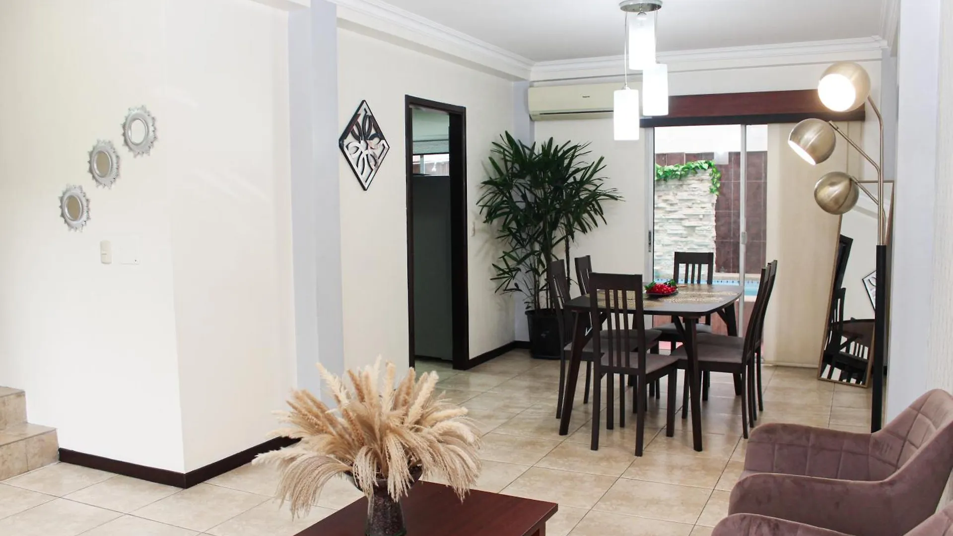 Piscina Privada, Bbq, En Casa Privada De 3 Habitaciones Γκουαγιακίλ 0*,