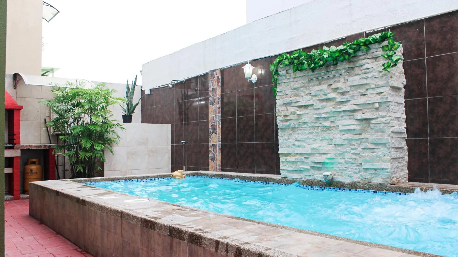 Διαμέρισμα Piscina Privada, Bbq, En Casa Privada De 3 Habitaciones Γκουαγιακίλ