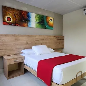 3* Gasthuis Murali - Cerca Del Aeropuerto De